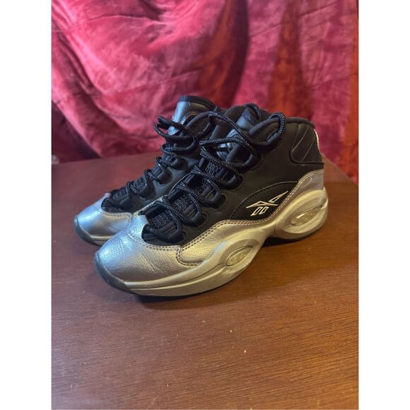 Reebok question Mid I3 Motorsport high top sneakers size 5.5 youth - Picture 1 of 7